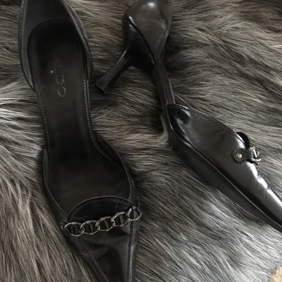 Shoes - Picture 3 of 5